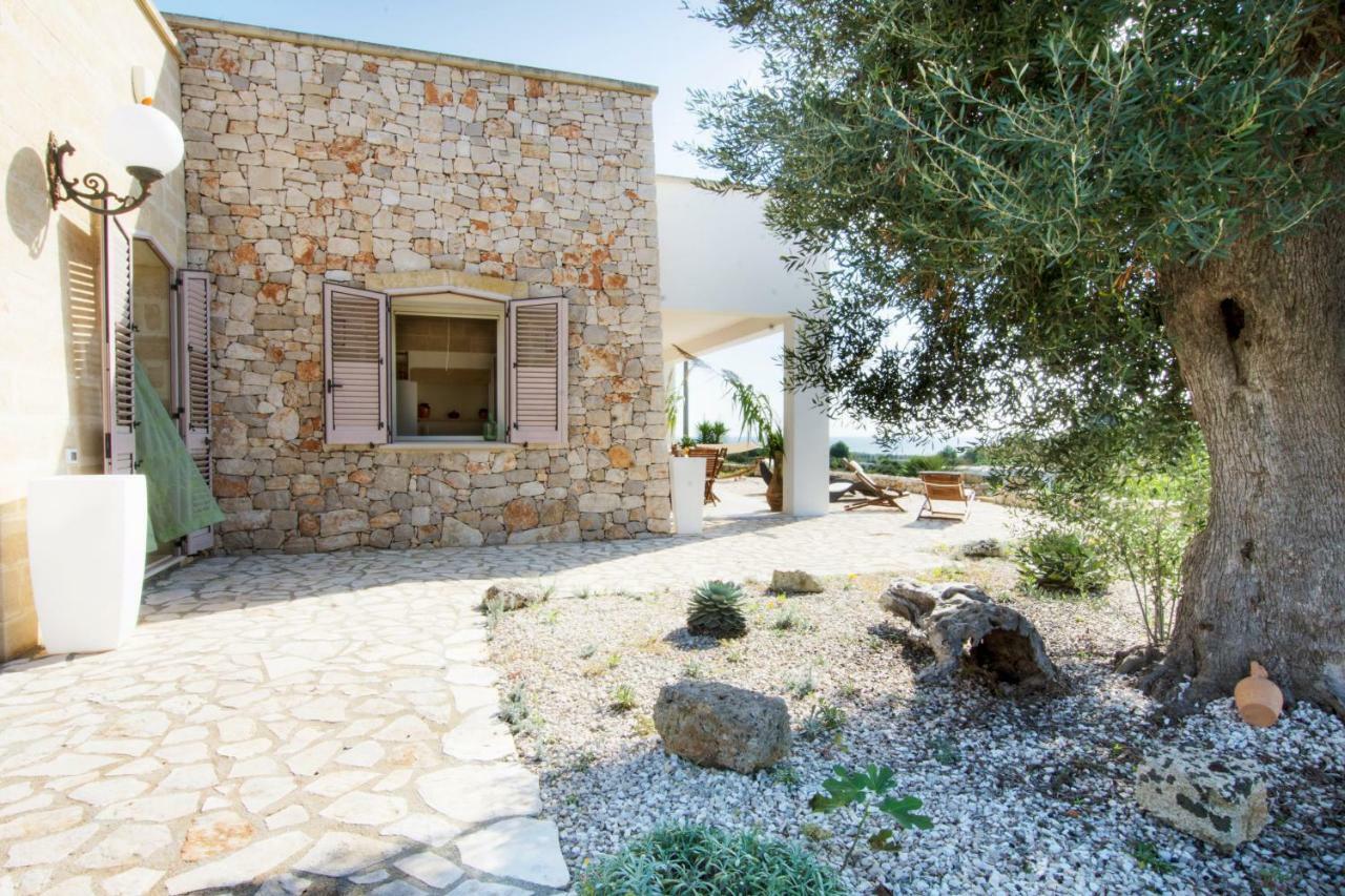 Le Gioie - Villa Macchia Mediterranea - Splendida Villa Vista Mare Immersa Nel Verde Torre Pali Exteriör bild